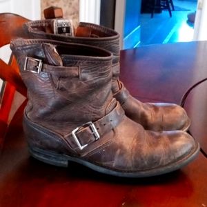 FRYE Stonewash Distressed Leather Short SMITH ENGINEER Boots womens size 9